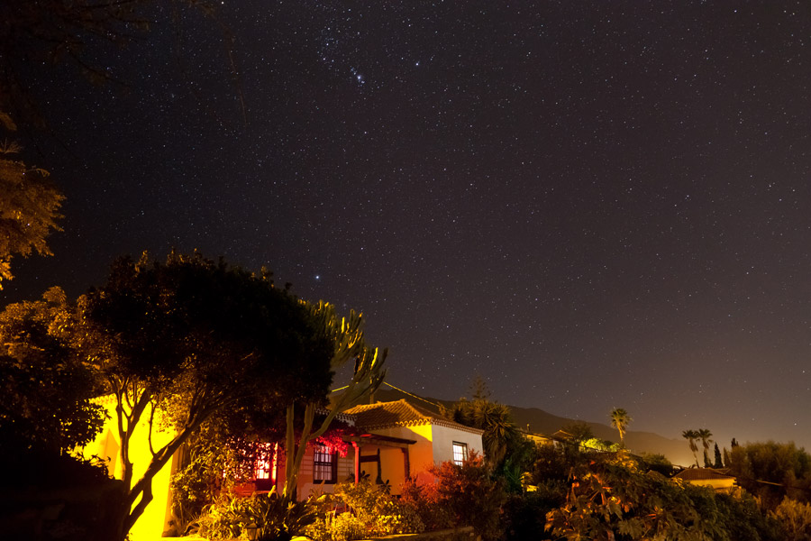 Casa MArtin, nachts auf der Westseite La Palmas